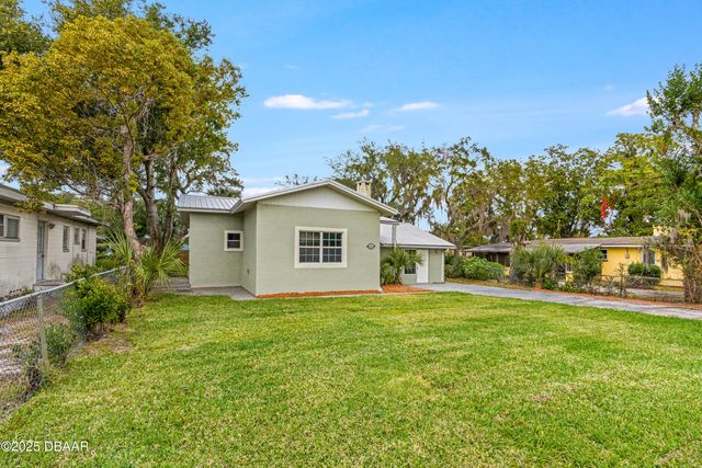 1144 Hillcrest Drive, Daytona Beach, FL 32114