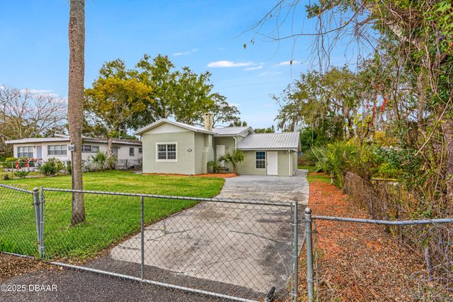 1144 Hillcrest Drive, Daytona Beach, FL 32114