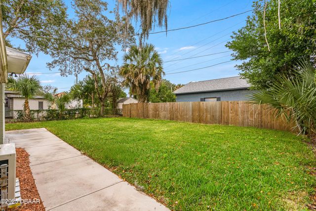 1144 Hillcrest Drive, Daytona Beach, FL 32114