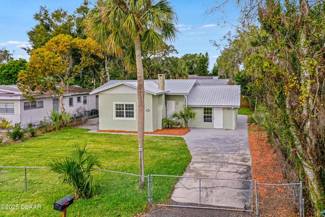 1144 Hillcrest Drive, Daytona Beach, FL 32114