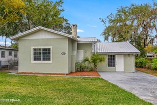 1144 Hillcrest Drive, Daytona Beach, FL 32114