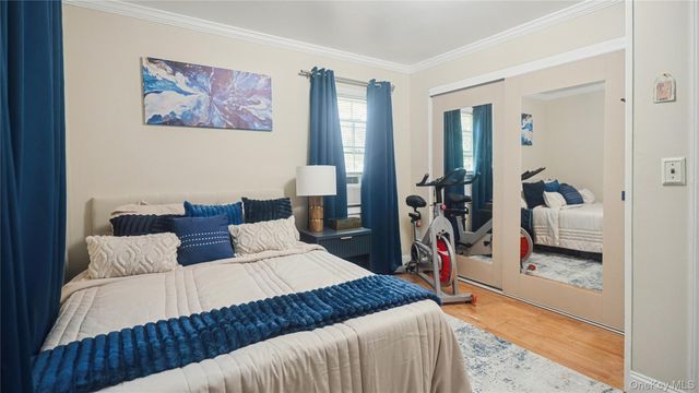 1634 N Gardiner Drive, Bay Shore, NY 11706