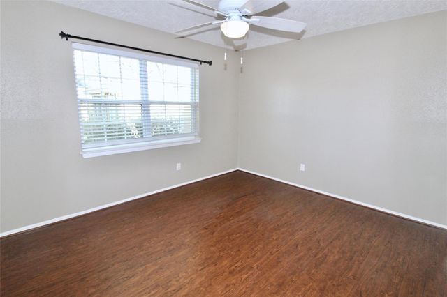 16731 Rippling Mill Drive, Sugar Land, TX 77498