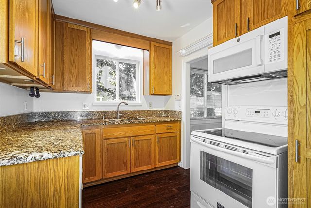 3627 Monroe Street, Tacoma, WA 98409
