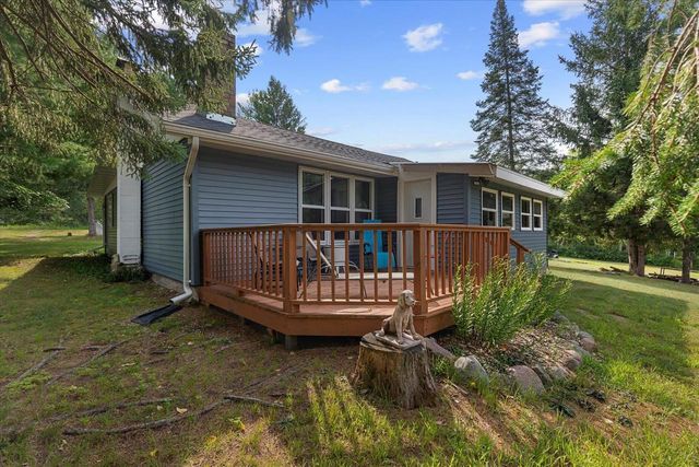 N9131 PARKWAY ROAD, Crivitz, WI 54114