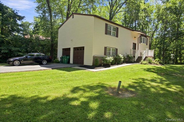 70 Kent Road, Wappingers Falls, NY 12590