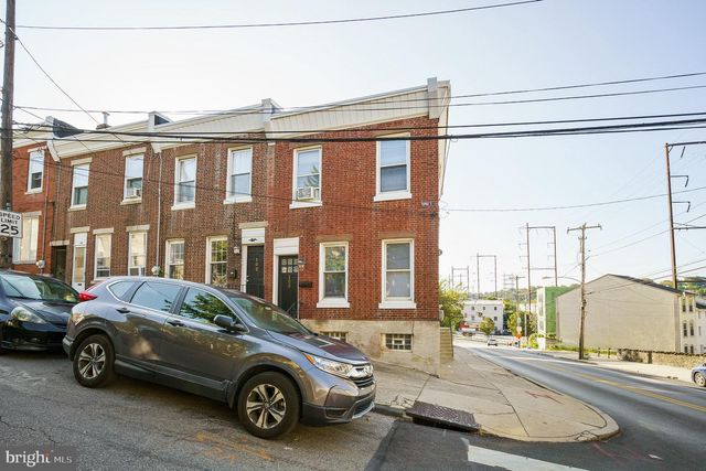 100 RIPKA ST, Philadelphia, PA 19127