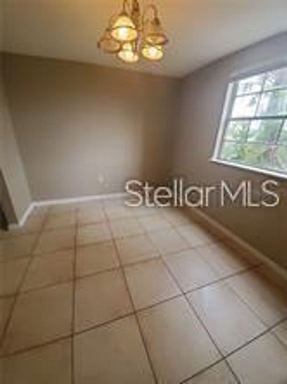 Image 5 of property listing at 3984 VERSAILLES DRIVE 3984C, Orlando, FL 32808
