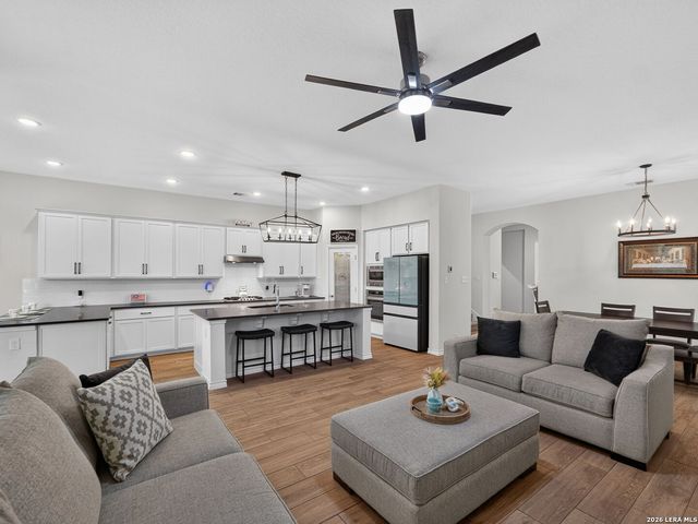 1646 Pitcher Bend, San Antonio, TX 78253