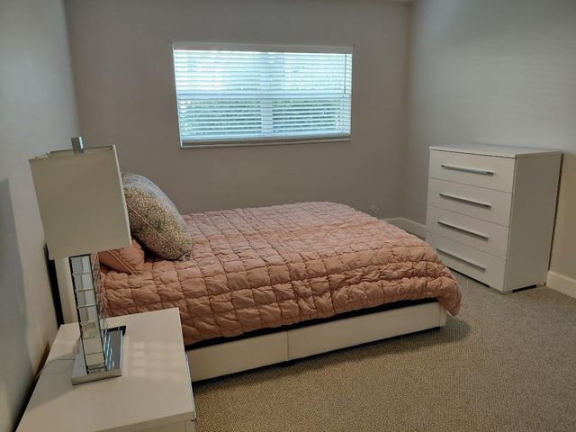 1951 NE 39th Street 127, Lighthouse Point, FL 33064