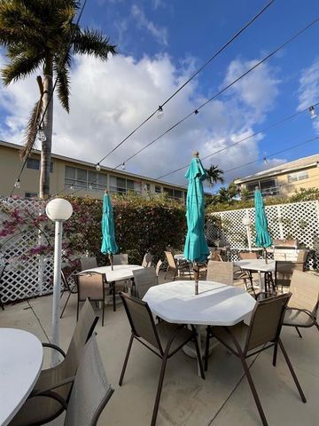 1951 NE 39th Street 127, Lighthouse Point, FL 33064