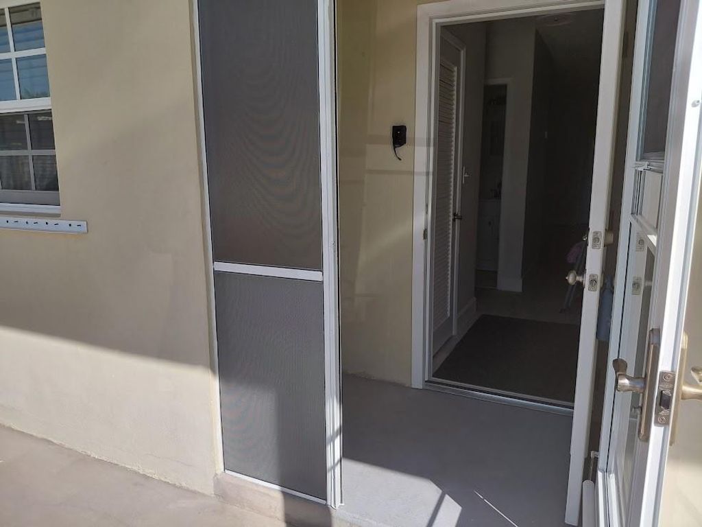 1951 NE 39th Street 127, Lighthouse Point, FL 33064