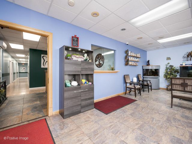 4020 N Central Avenue, Chicago, IL 60634