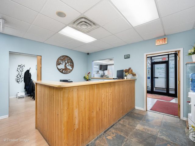 4020 N Central Avenue, Chicago, IL 60634