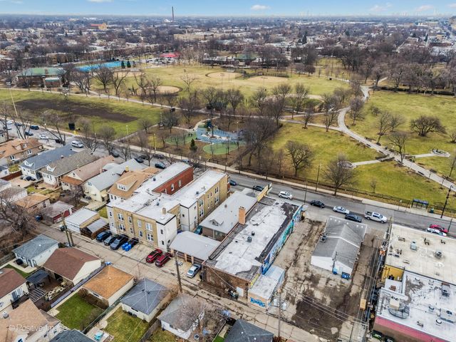 4020 N Central Avenue, Chicago, IL 60634