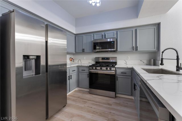 7701 Constanso Avenue 202, Las Vegas, NV 89128