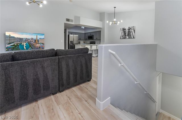 7701 Constanso Avenue 202, Las Vegas, NV 89128