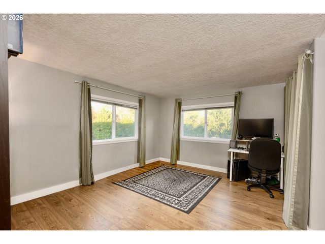 1103 N SPRINGBROOK Rd 50, Newberg, OR 97132