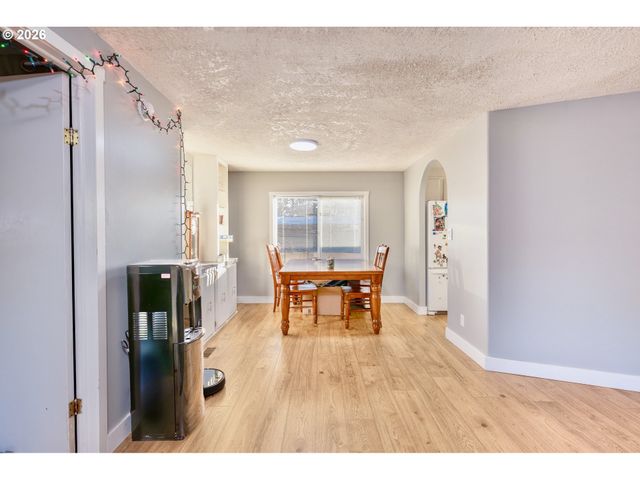 1103 N SPRINGBROOK Rd 50, Newberg, OR 97132