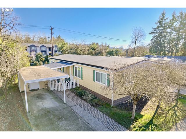 1103 N SPRINGBROOK Rd 50, Newberg, OR 97132
