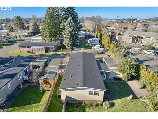 1103 N SPRINGBROOK Rd 50, Newberg, OR 97132