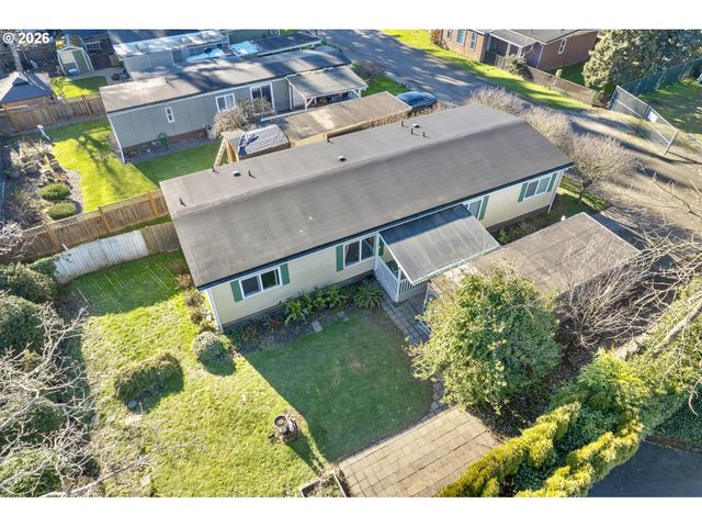 1103 N SPRINGBROOK Rd 50, Newberg, OR 97132