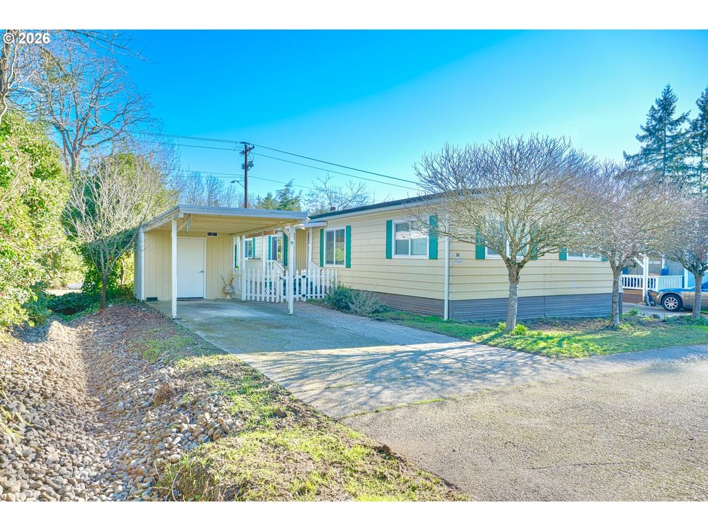 1103 N SPRINGBROOK Rd 50, Newberg, OR 97132