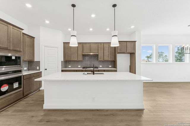 8144 Wellstone, Schertz, TX 78154