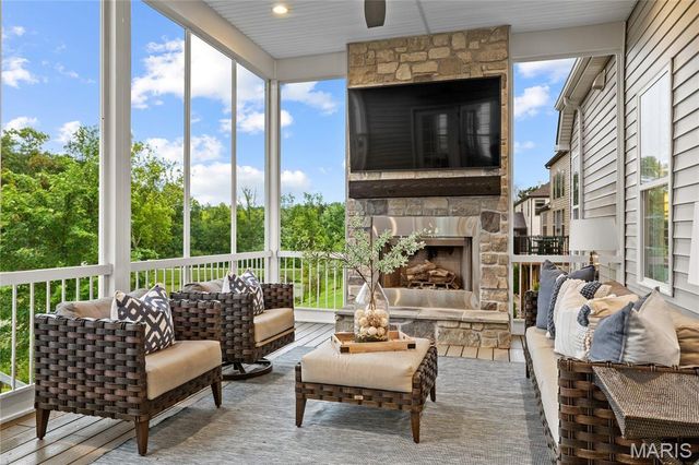 504 Greengage Timber Drive, O'fallon, MO 63368