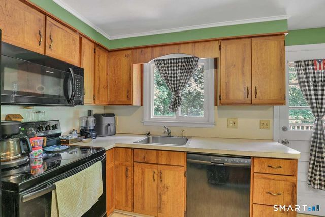 45 Hilltop Road, Naugatuck, CT 06770
