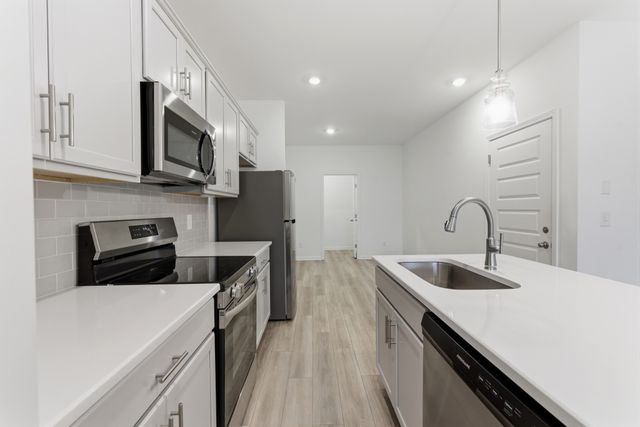 741 Coburg St, Gallatin, TN 37066