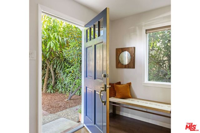 236 S Avenue 22, Los Angeles, CA 90031