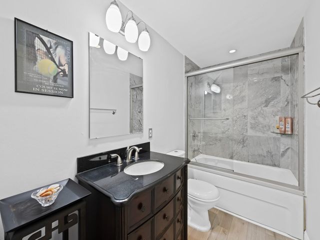 1839 Middle River Drive 105, Fort Lauderdale, FL 33305