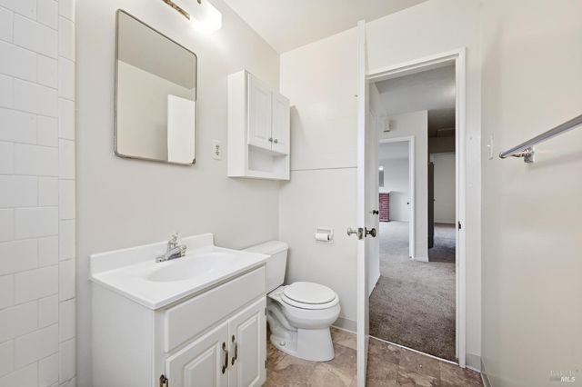 1321 Mcneil Ave, Petaluma, CA 94954