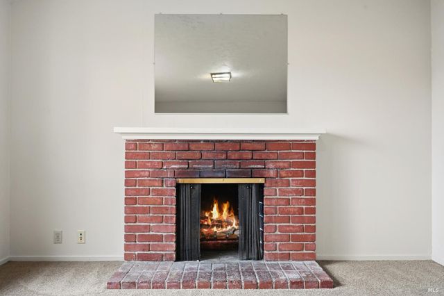 1321 Mcneil Ave, Petaluma, CA 94954