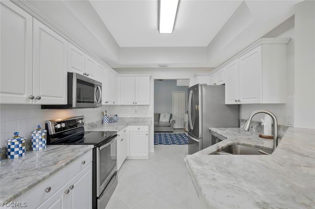 15180 ROYAL WINDSOR LN 1102, Fort Myers, FL 33919