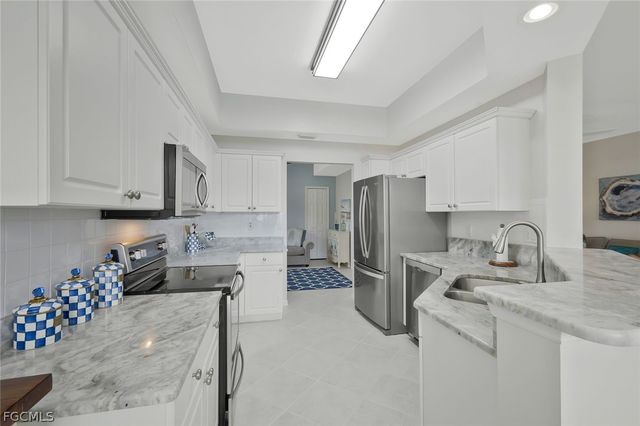 15180 ROYAL WINDSOR LN 1102, Fort Myers, FL 33919