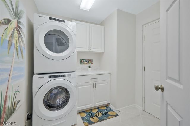 15180 ROYAL WINDSOR LN 1102, Fort Myers, FL 33919