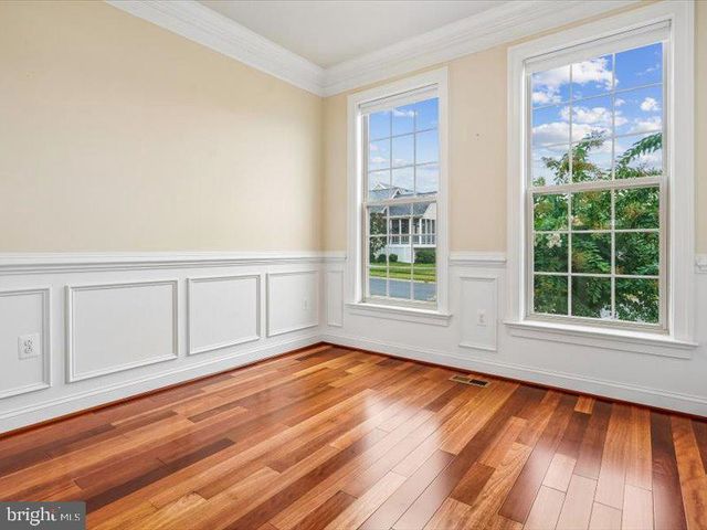 6008 E GREENBRIER RIVER RD E, Fredericksburg, VA 22407