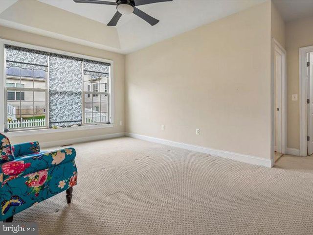 6008 E GREENBRIER RIVER RD E, Fredericksburg, VA 22407