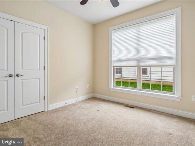 6008 E GREENBRIER RIVER RD E, Fredericksburg, VA 22407