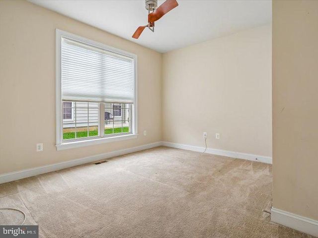 6008 E GREENBRIER RIVER RD E, Fredericksburg, VA 22407