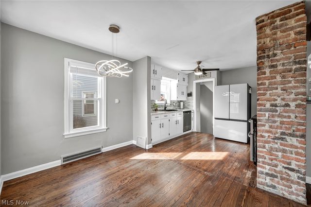 4704 Wetzel Avenue, Cleveland, OH 44109