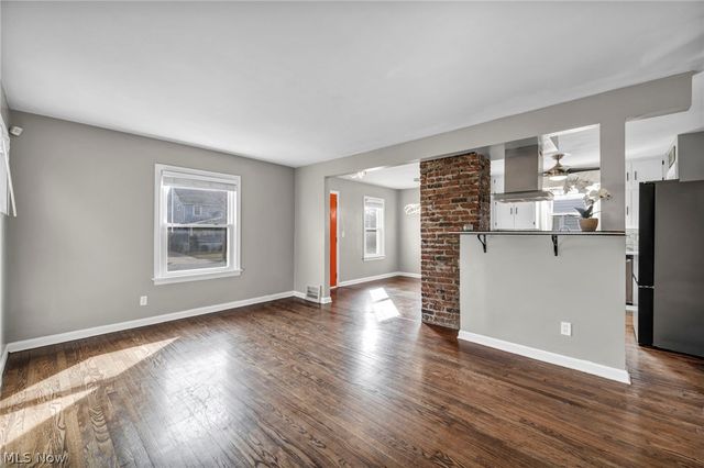 4704 Wetzel Avenue, Cleveland, OH 44109