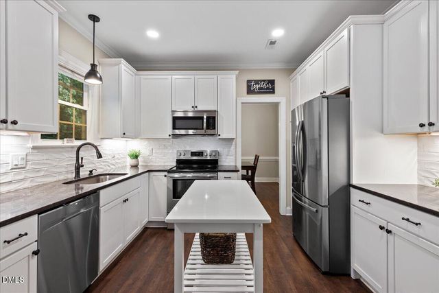 1809 Misty Hollow Lane, Apex, NC 27502