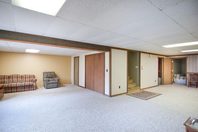 7612 Plum Avenue, Brownton, MN 55312