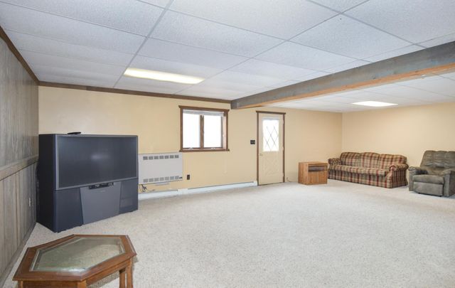 7612 Plum Avenue, Brownton, MN 55312