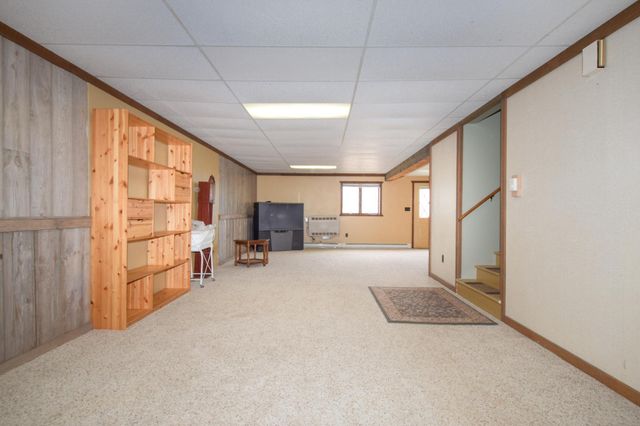 7612 Plum Avenue, Brownton, MN 55312