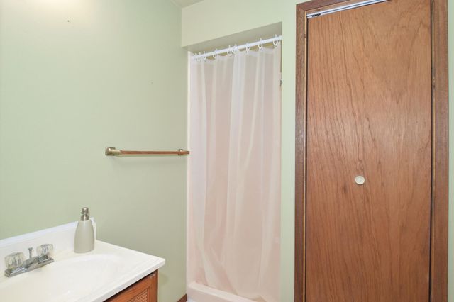 7612 Plum Avenue, Brownton, MN 55312