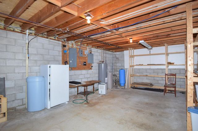 7612 Plum Avenue, Brownton, MN 55312